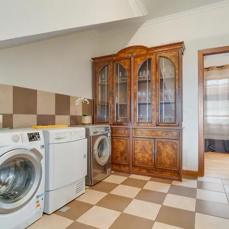 Yellow House Hébergement de vacances